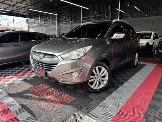 HYUNDAI IX35 2.0 MPFI GLS 16V FLEX 4P AUTOMÁTICO HYUNDAI IX35 2.0 MPFI GLS 16V FLEX 4P AUTOMÁTICO